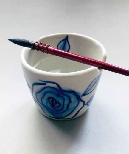 Blue Roses Pot Brush Holder